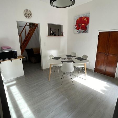 Chez Sonou , Nimes Centre Leilighet Eksteriør bilde