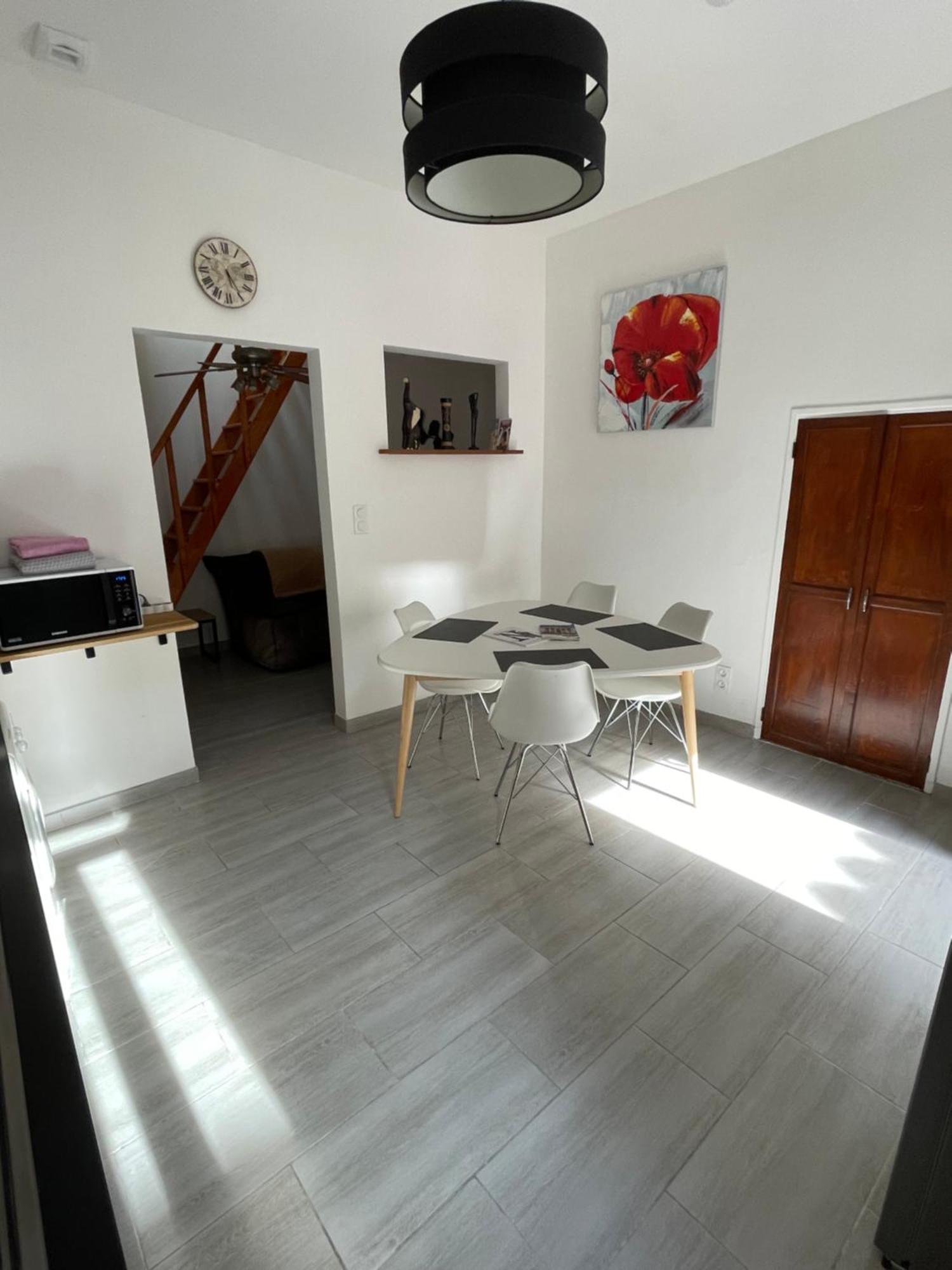 Chez Sonou , Nimes Centre Leilighet Eksteriør bilde
